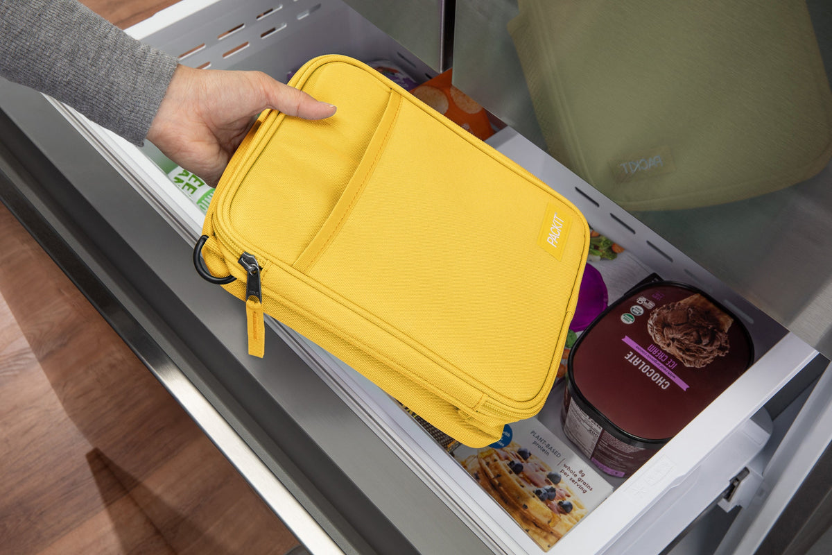 freezable-crossbody-lunch-box-b3 Crossbody-Lunch-Box-Lemonade-Freezer.jpg