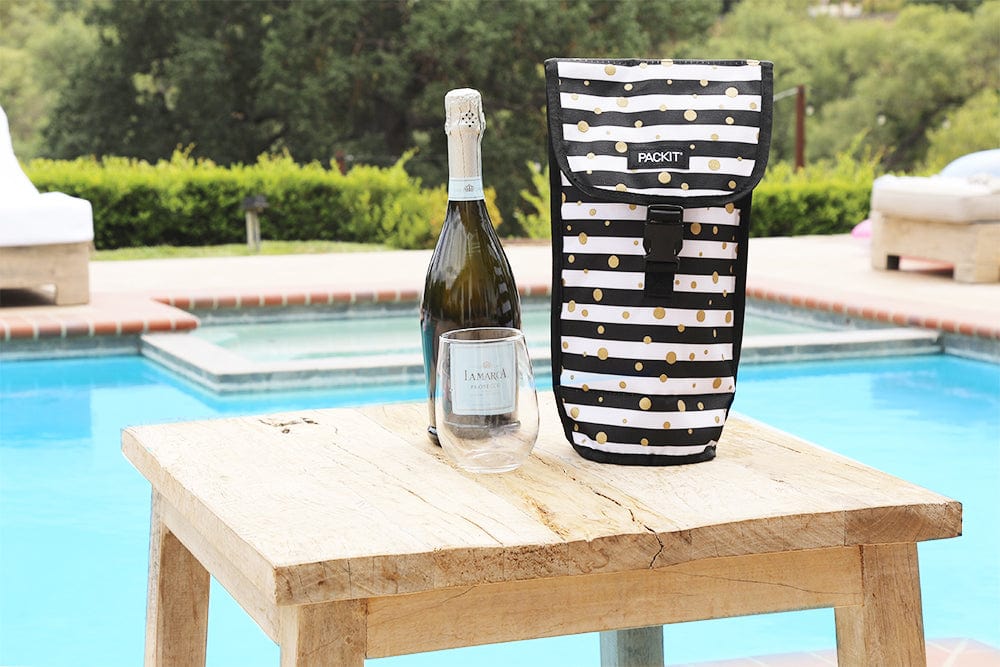 freezable-wine-bag-f7 freezable-wine-bag-celebration-dot-lifestyle-pool.jpg